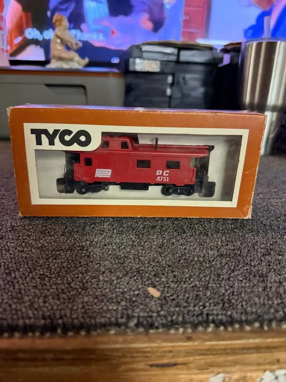 Tyco HO Scale PC 4751 Penn Central Caboose in Original Box